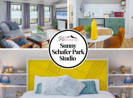 Sunny Schafer Park Guest Home，位于丹佛的酒店