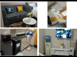 Cozy studio apartment samax luxury homes located at waiyaki way Amaziah apartments，位于内罗毕的胶囊旅馆