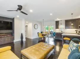 Stylish and Modern Lenexa Haven with Fire Pit and Deck!
