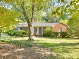 1 Mi to Friendly Center Greensboro Family Home