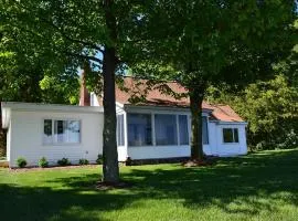 North Shore Beach Retreat