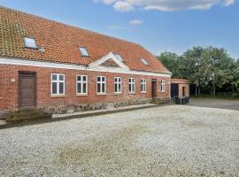 Luxury Pool House Retreat - By Traum Ferienwohnungen，位于斯凯恩的酒店