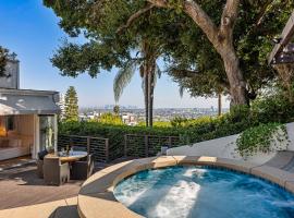 West Hollywood Hills Jacuzzi and Beautiful View，位于洛杉矶的酒店