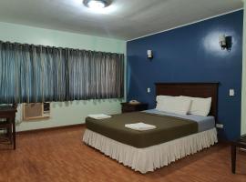 Oftana Suites Cebu near Oakridge，位于Banilad的酒店