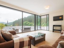 Beautiful townhouse 20km from Bilbao，位于略迪奥的酒店