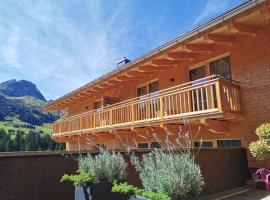 Naturhaus am Arlberg，位于沃瑟姆阿尔伯格的公寓式酒店