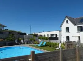 Molene 200 m plage et port
