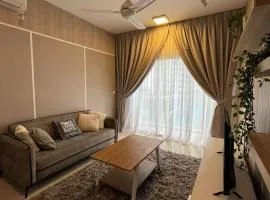 Arissa Homestay Cerrado Southville City