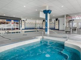 Super 8 by Wyndham Macleod Trail Calgary，位于卡尔加里的酒店