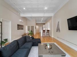 Hip Dtwn Apt With Arcade And Gym，位于宾厄姆顿的酒店