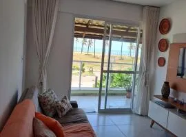 Apartamento em condomínio com passeio incluso