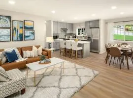 Remodeled Bellevue Family home w AC close to everything