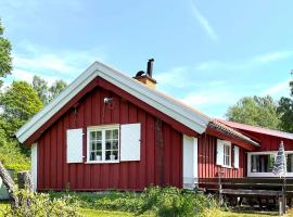 Holiday home KOLMÅRDEN，位于科尔莫登的酒店