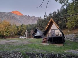 Libertà Cottage Kazbegi，位于卡兹贝吉的公寓