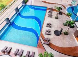 Shaftsbury Studio Cyberjaya SAME DAY CHECK IN & CHECK OUT at 10am To 8pm Work From Home FREE Parking & wifi