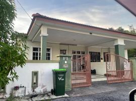 Bukit Tinggi Homestay, Kepala Batas, Kedah，位于Kepala Batas的酒店