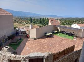 Casa Rural Menta y Canela，位于Tórtoles的酒店