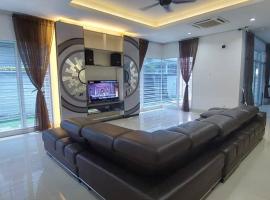 PJ Bungalow Homestay，位于八打灵再也的酒店
