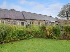 St Dogwells Barn