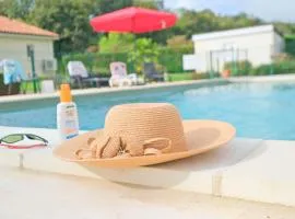 Le Baradis avec Piscine et Clim