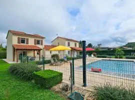 L'Ajuda Avec Piscine et Clim
