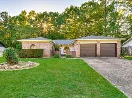 8 Mi to Downtown Little Rock Home with Patio