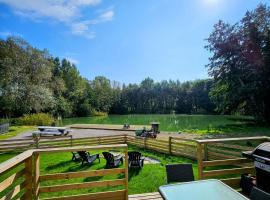 La Perle de l'&Eacute;tang - D&eacute;connexion totale，位于布尔堡的木屋