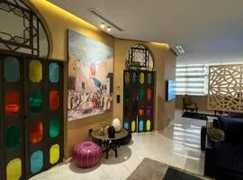 President suite, luxury traditional apartment central in Iberia