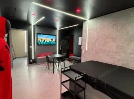 La squid love jacuzzi & cinema prive