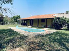 Recanto das Estrelas Camping Tenda e Hospedagem，位于Quadra的酒店