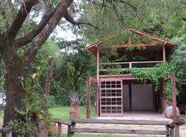 Casa da Arvore，位于马里亚纳的酒店