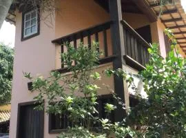 Casa 3 Quartos com Espaço Gourmet - Bairro Ferradura