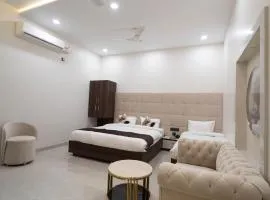 The Luxury Inn