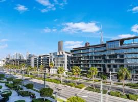 FAM Living - City Walk - Urban Staycations，位于迪拜的酒店