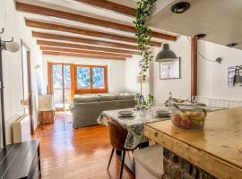 Mow's Snow Lodge - Pie de Pista en Baqueira- Beret，位于巴奎伊拉-贝莱特的木屋