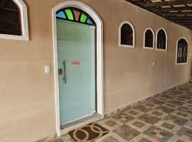 Apê 03 Varanda 20m da Praia de Itaipava