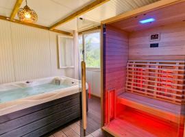 Tiny House Kety，位于Krupa的酒店