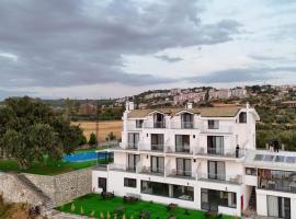 Pavlonya Garden Hotel，位于İntepe的酒店