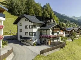 苏黎世阿尔卑斯山公寓