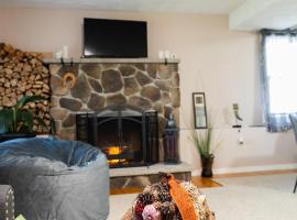 Cosy and Charming 2-bedroom apartment，位于沃本的酒店