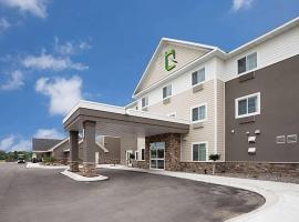 Little Crow Resort & Conference, Trademark by Wyndham，位于Spicer的酒店