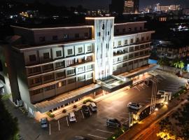 Aglow Hotel Harbor Bay Batam，位于Jodoh的酒店