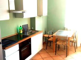 La Siesta，位于诺瓦拉的酒店