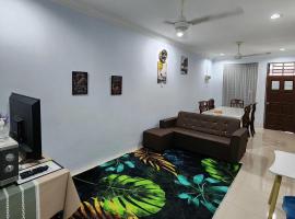 Homestay Aurora Taman Pinggiran Universiti near UMK Bachok，位于巴佐的酒店