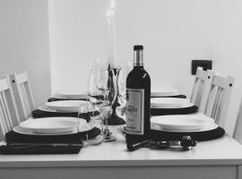 Casa delle rondini，位于罗韦雷托的酒店
