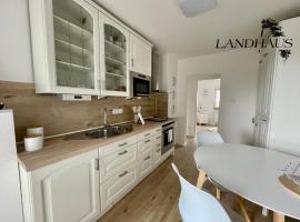 FeWo Büdingen - Landhaus，位于比丁根的酒店