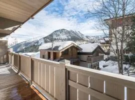 Appartement moderne au cœur de Courchevel, proche pistes et commerces, 1 chambre, parking inclus - FR-1-562-16