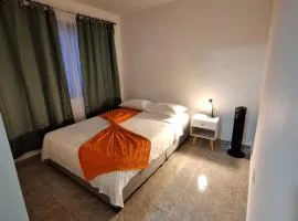 Apartahotel- Alojamiento Familiar- Apartamentos Privados Kira