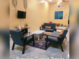 Homestay Teratak Ibunda，位于而连突的酒店