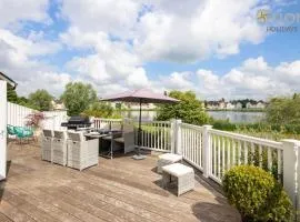 Windrush Lake 20, Summit Lodge P